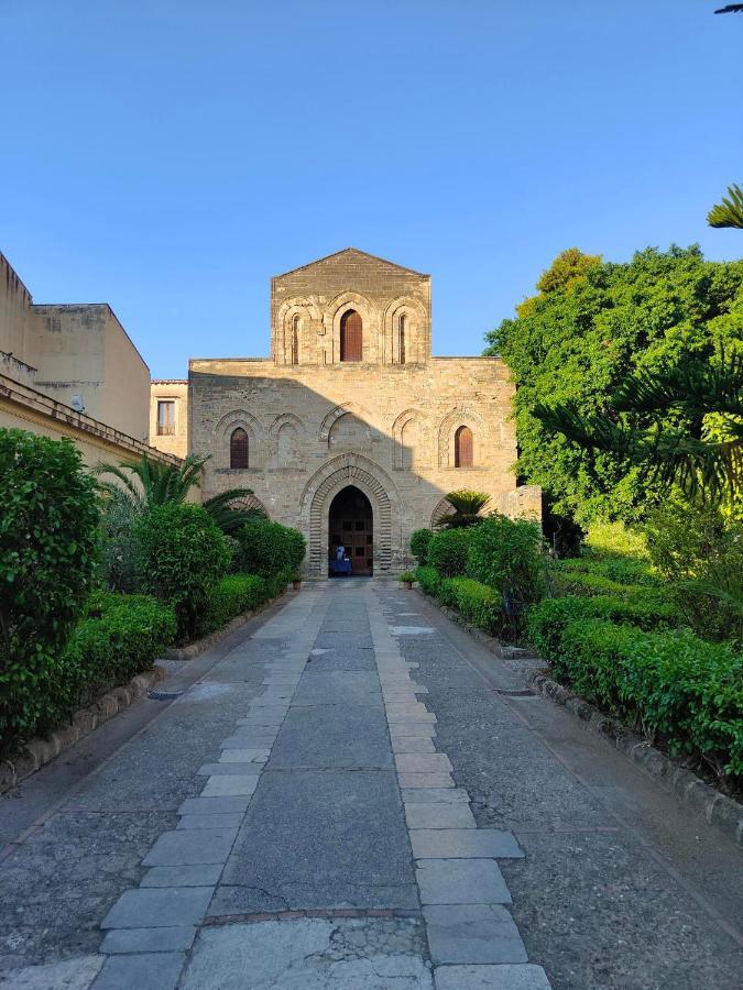 Apartmán Vetriera 22 Palermo Exteriér fotografie